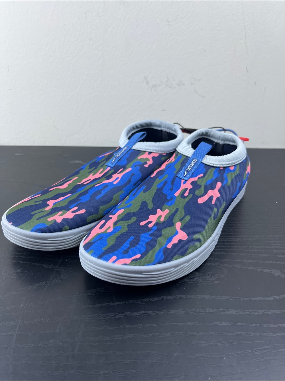 Speedo Women's Size 9 Camo Water Shoes Blue Pink Green Slip On Aqua Beach Shoes